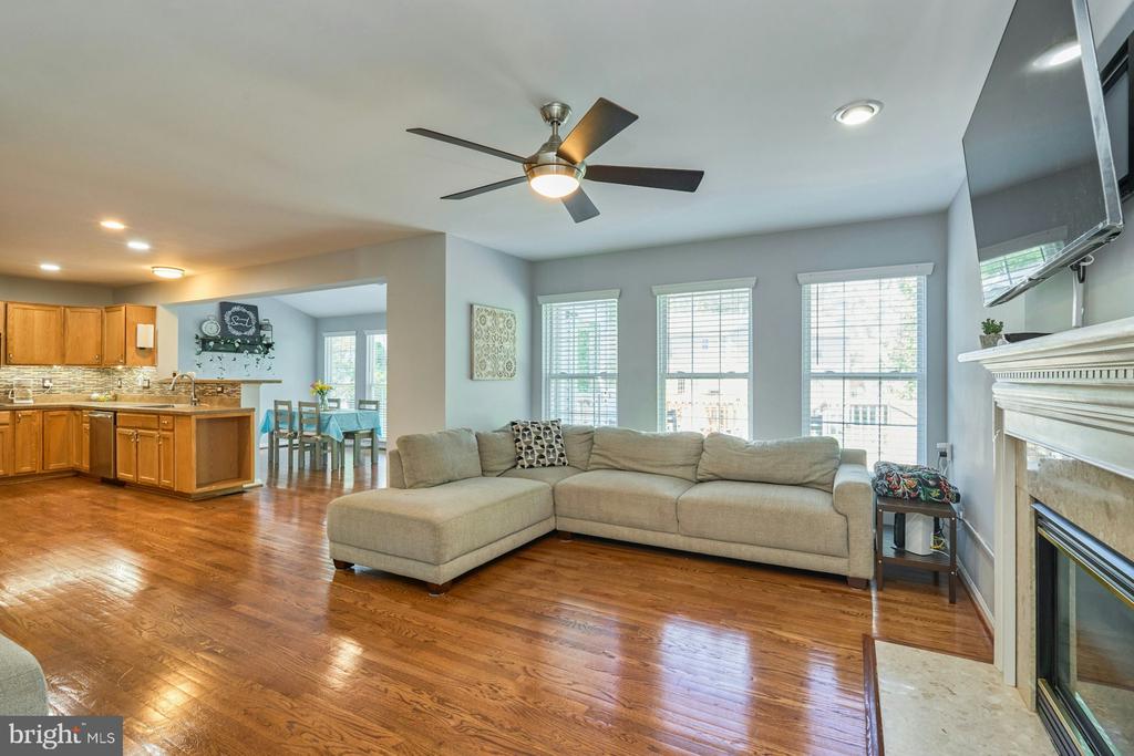 5 WILD PLUM COURT