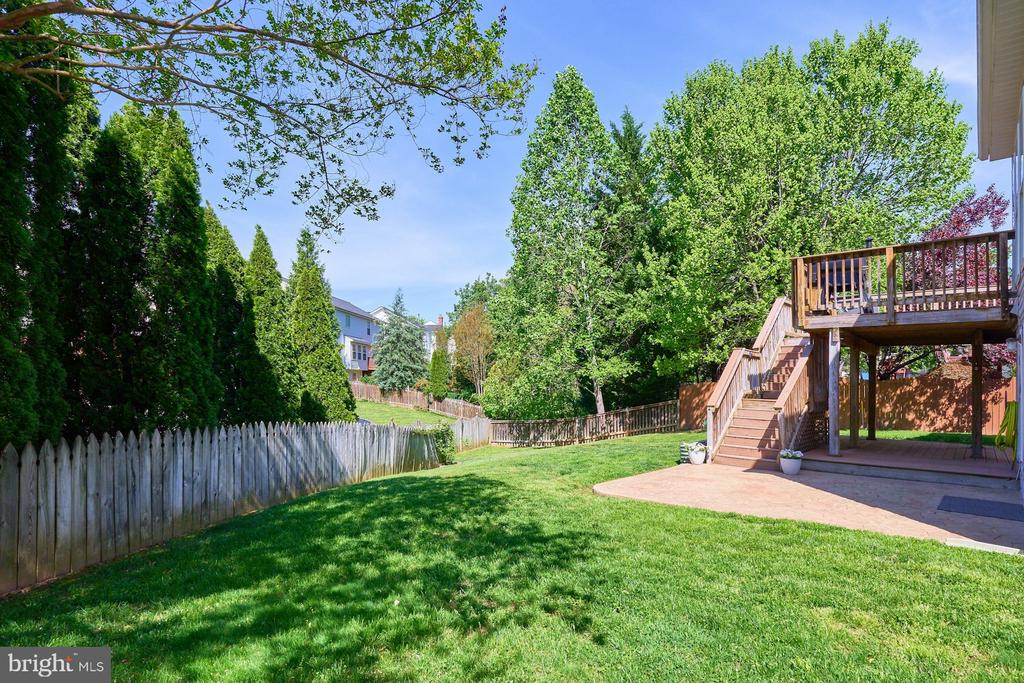 5 WILD PLUM COURT