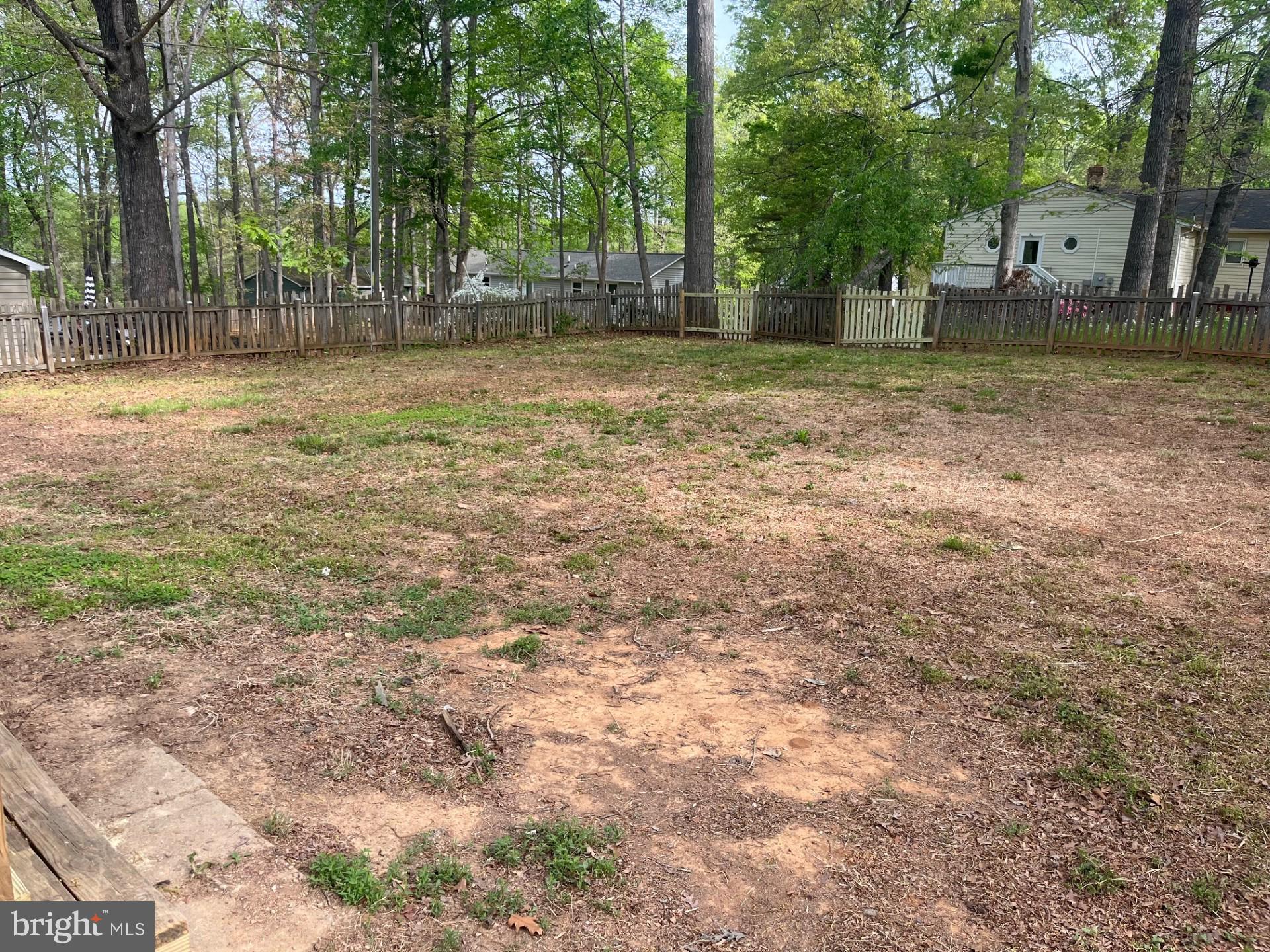 39 HIDDEN LAKE DRIVE