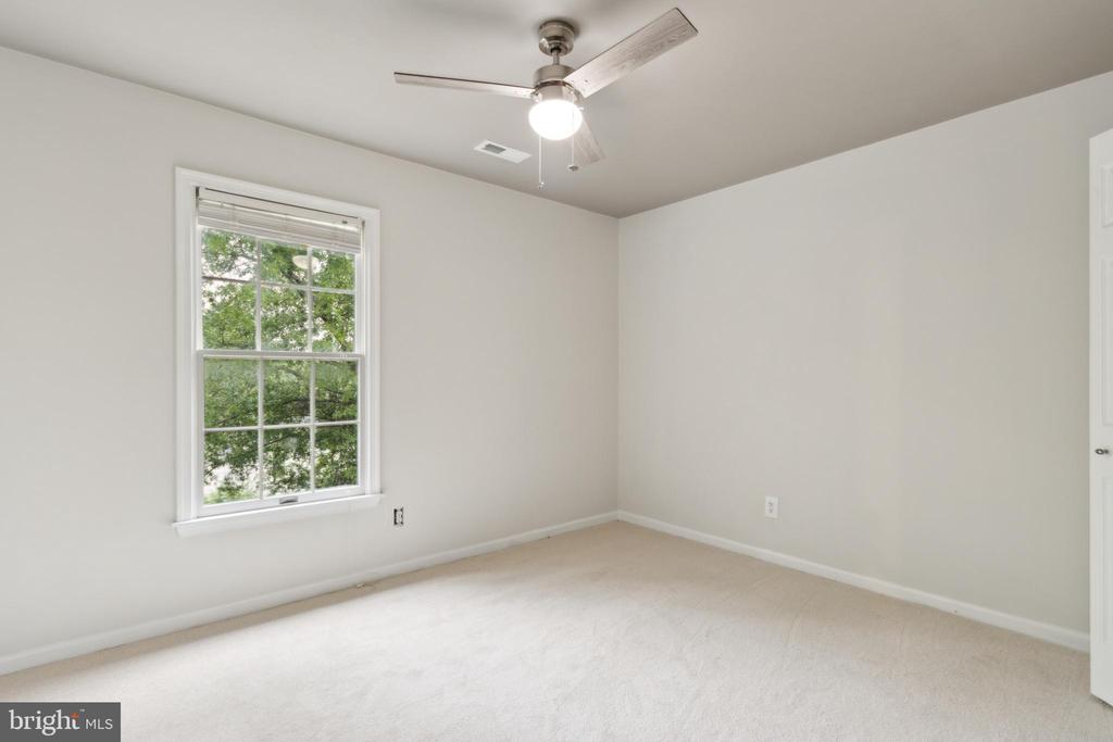 6 BANKSTON COURT