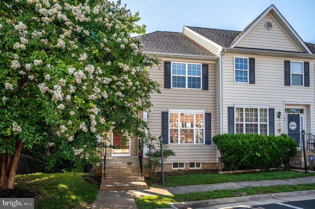 104 REGATTA LANE