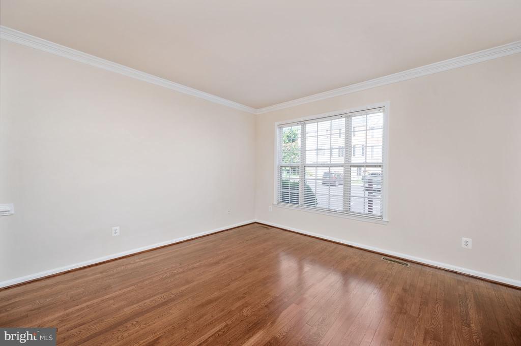 104 REGATTA LANE