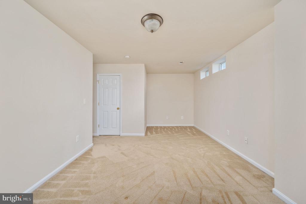 104 REGATTA LANE