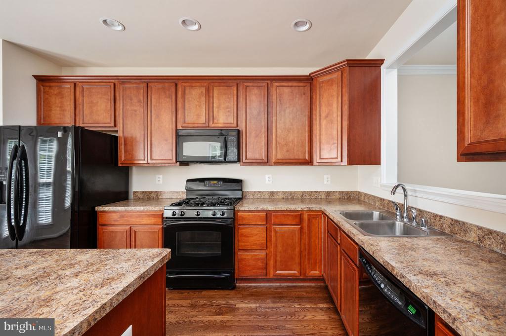 104 REGATTA LANE