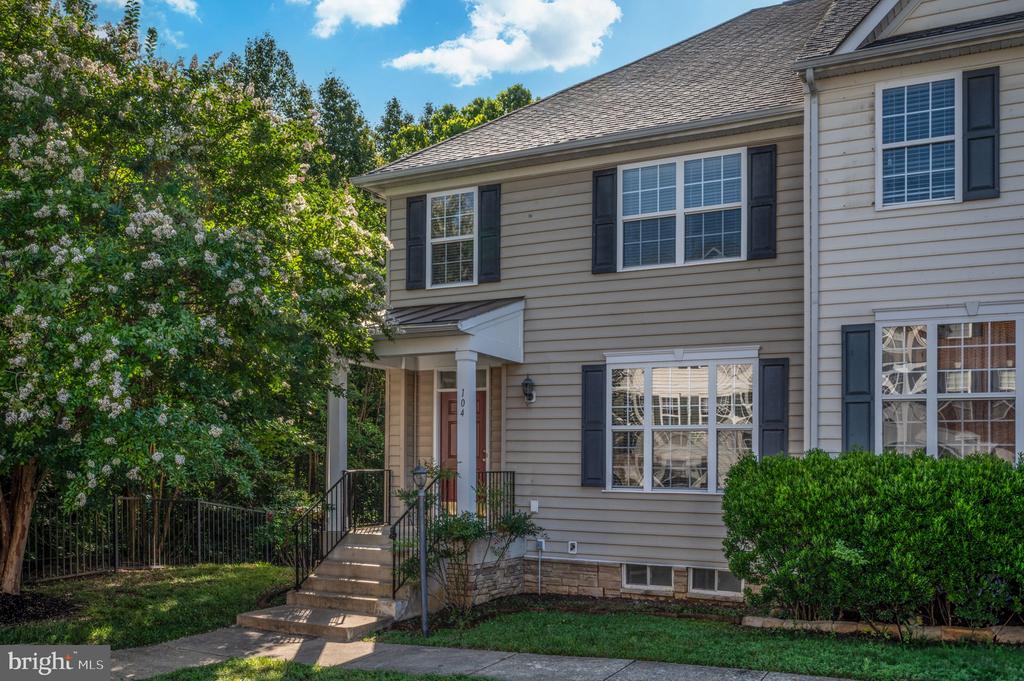 104 REGATTA LANE