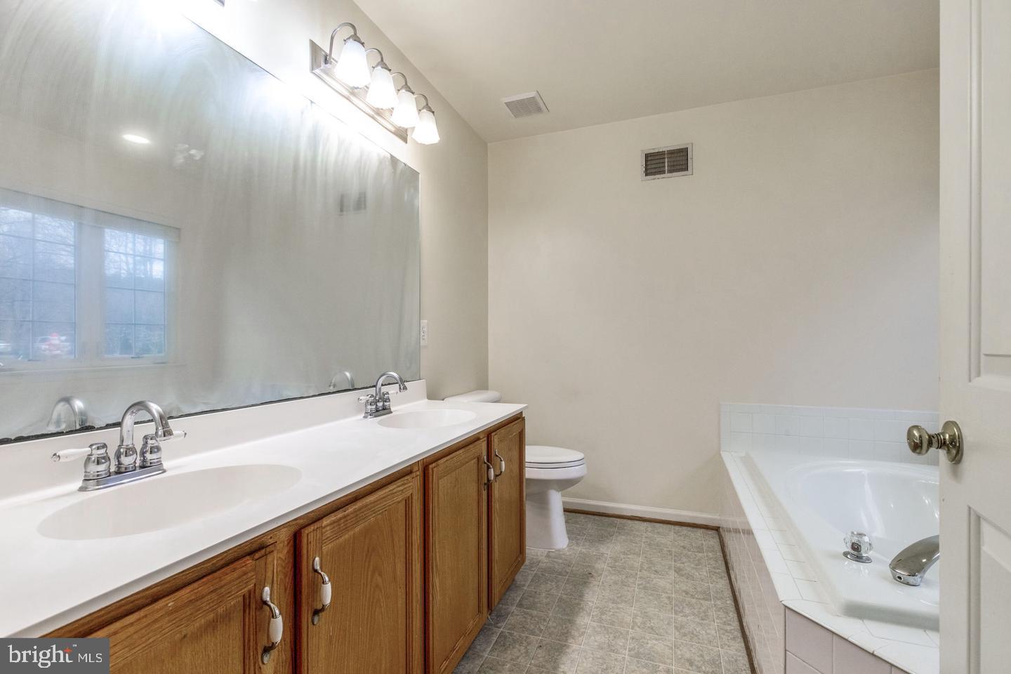 19 BLUE SPRUCE CIRCLE