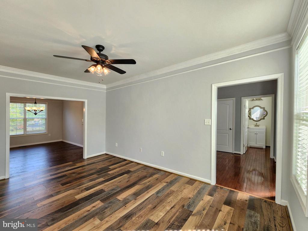 74 SANCTUARY LANE