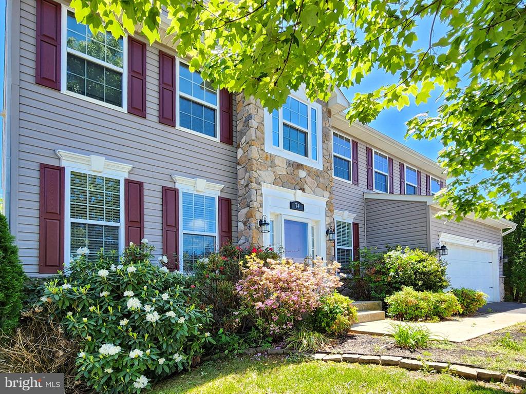 74 SANCTUARY LANE
