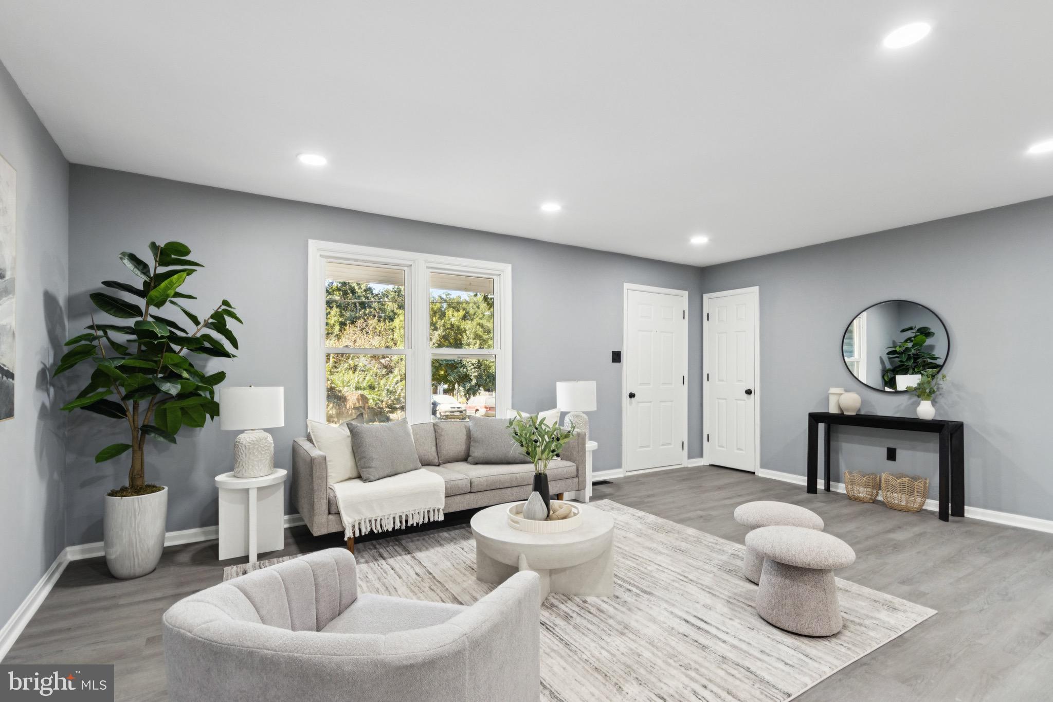 39 HIDDEN LAKE DRIVE