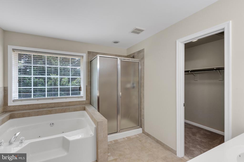 4 MORNINGMIST DRIVE