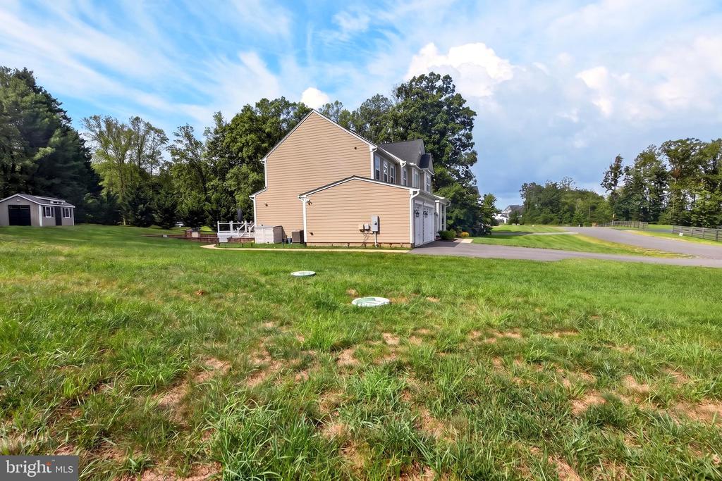 99 BLACK HAWK DRIVE