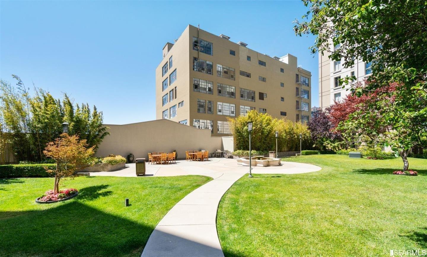 140 South Van Ness Avenue 1124