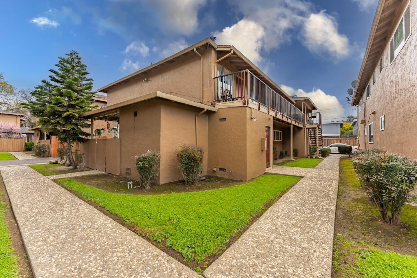 110 Roundtable Drive