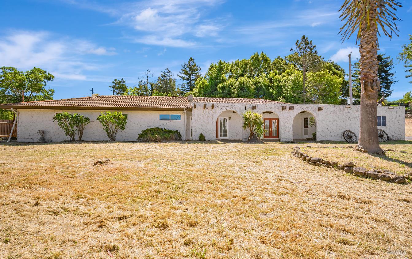 4250 Susan Ln