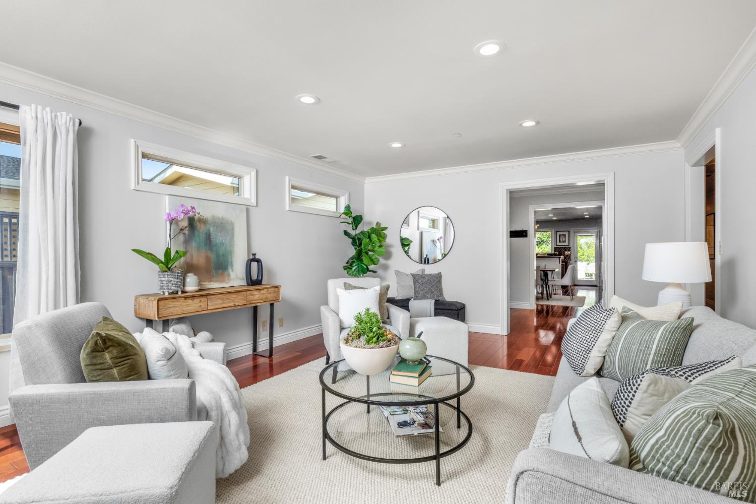 16 Washington Avenue