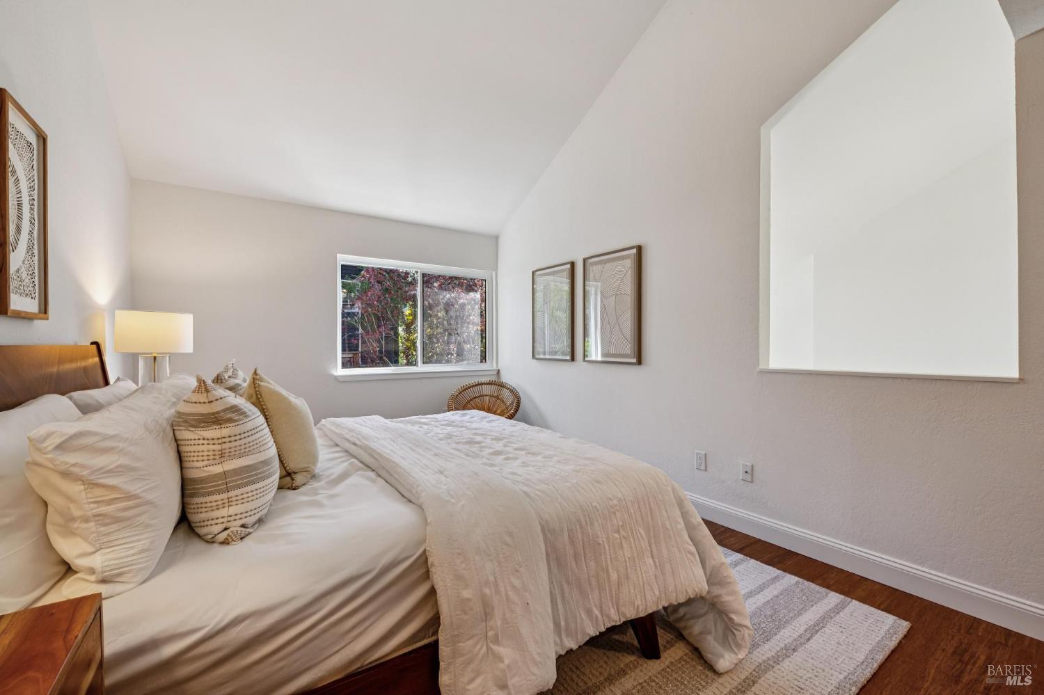315 Springside Way