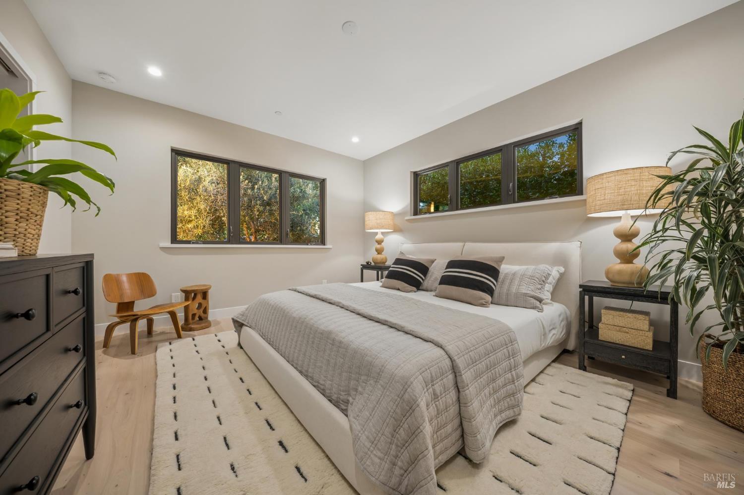 39 Alvarado Avenue