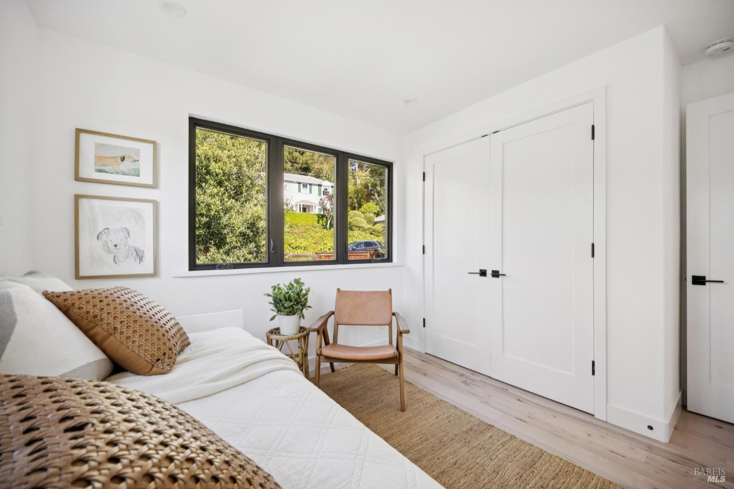 39 Alvarado Avenue
