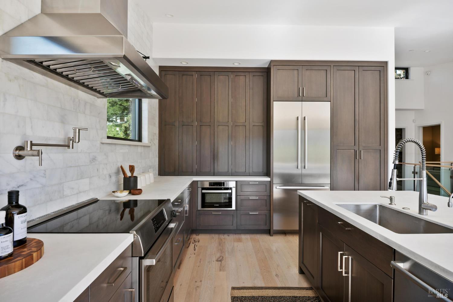 39 Alvarado Avenue