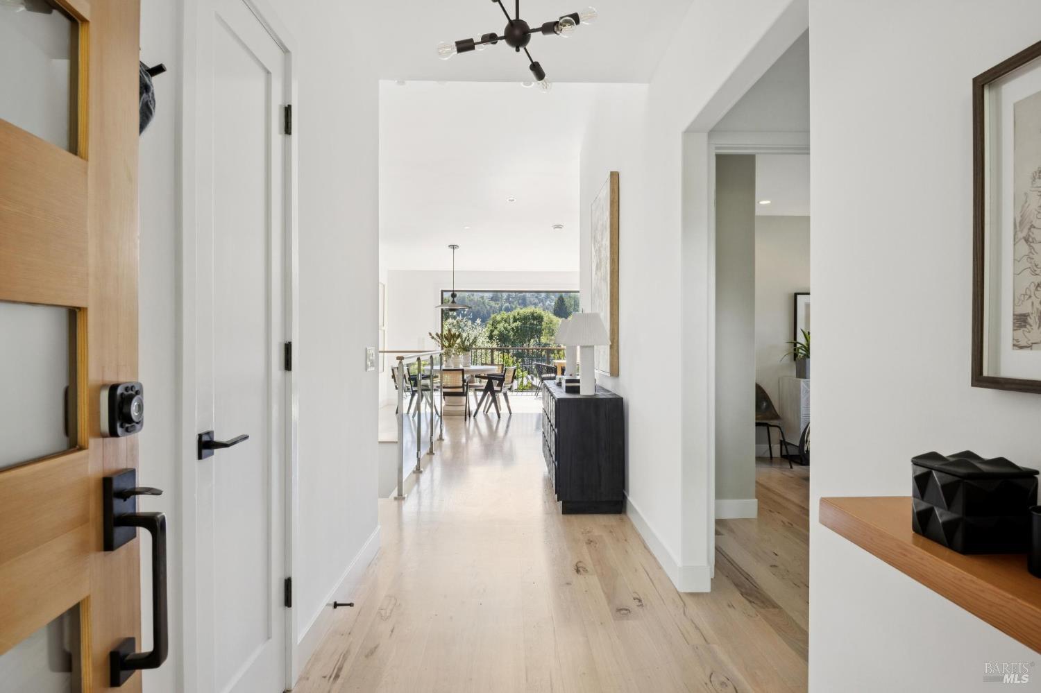 39 Alvarado Avenue