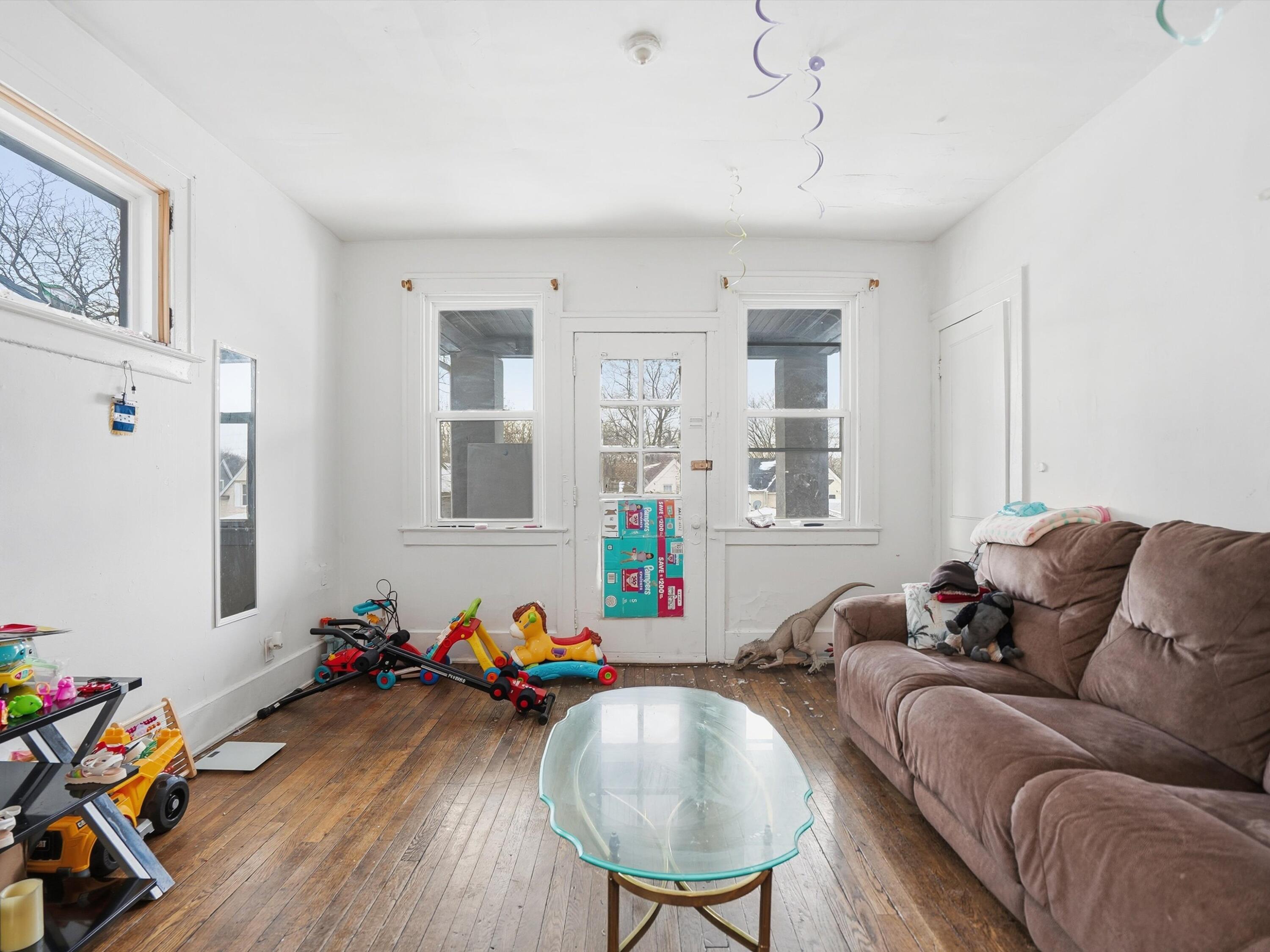 1094 Waterman Street