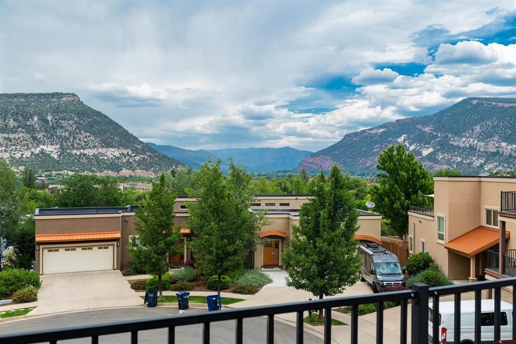 20 Sage Hill Court