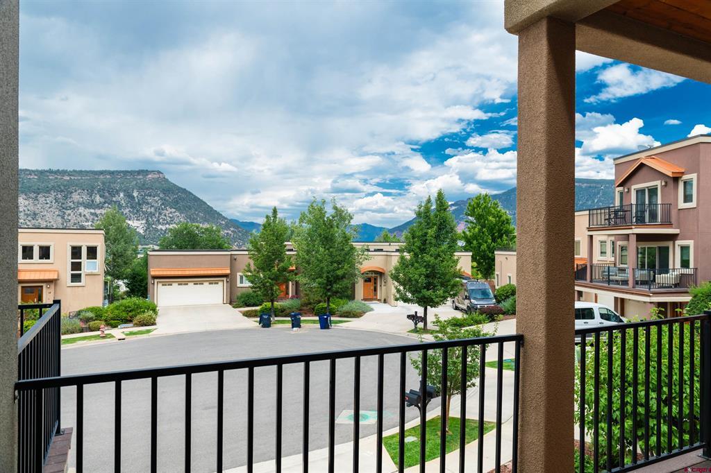 20 Sage Hill Court