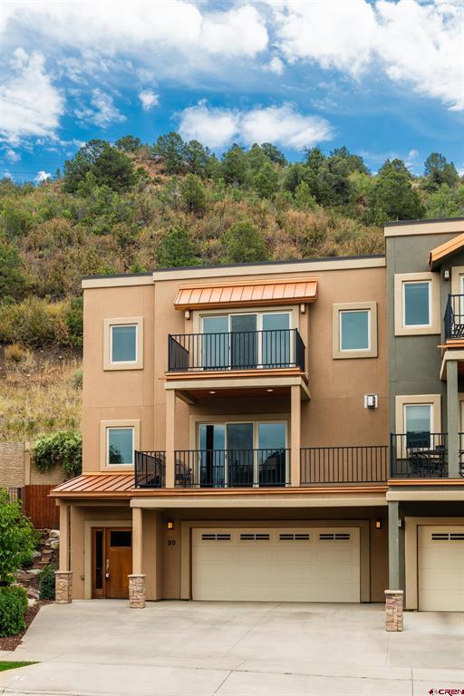 20 Sage Hill Court