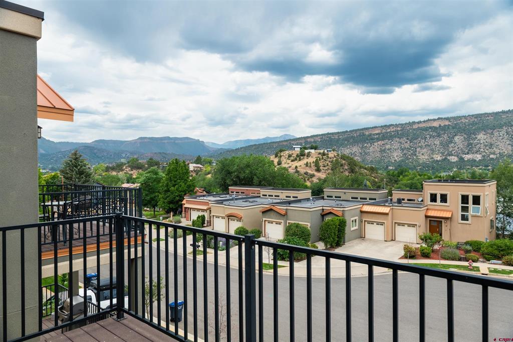20 Sage Hill Court