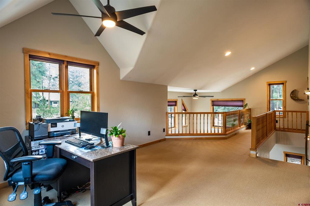 15 Edgemont Way