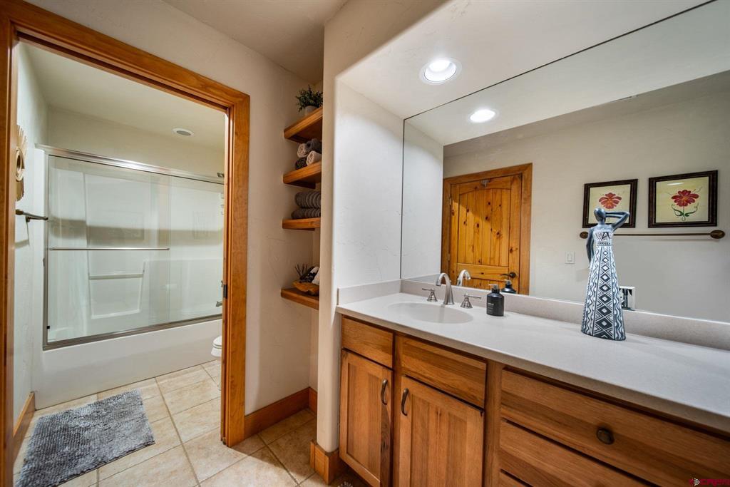 80 Westwood Place Unit: D