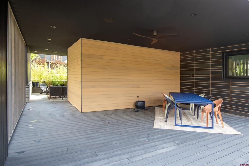 113 Wild Iris Avenue