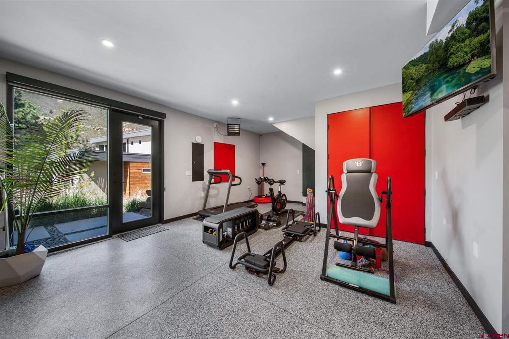 113 Wild Iris Avenue