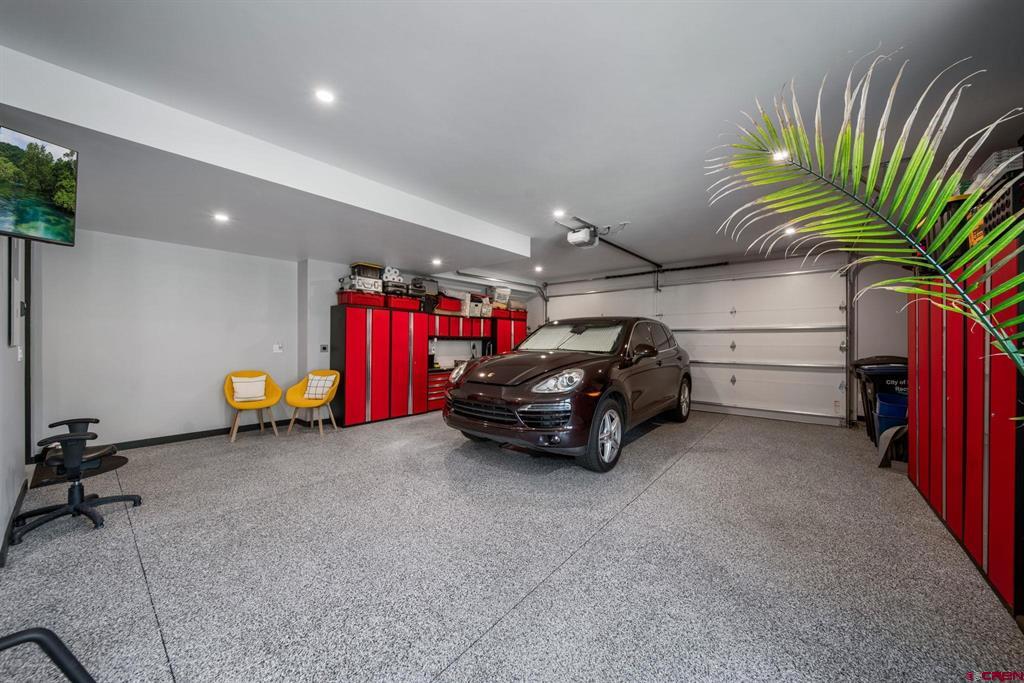 113 Wild Iris Avenue