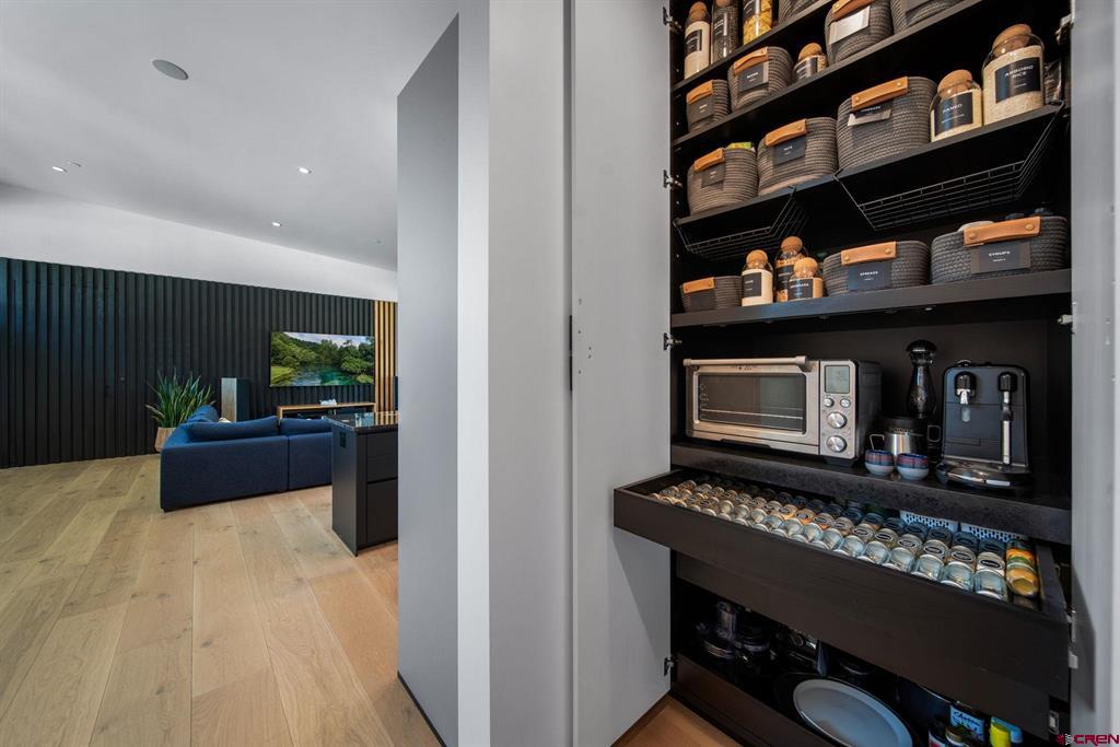 113 Wild Iris Avenue