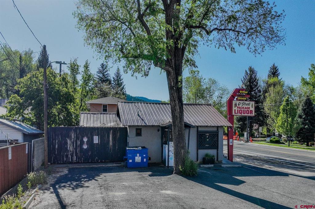 273 E College Drive