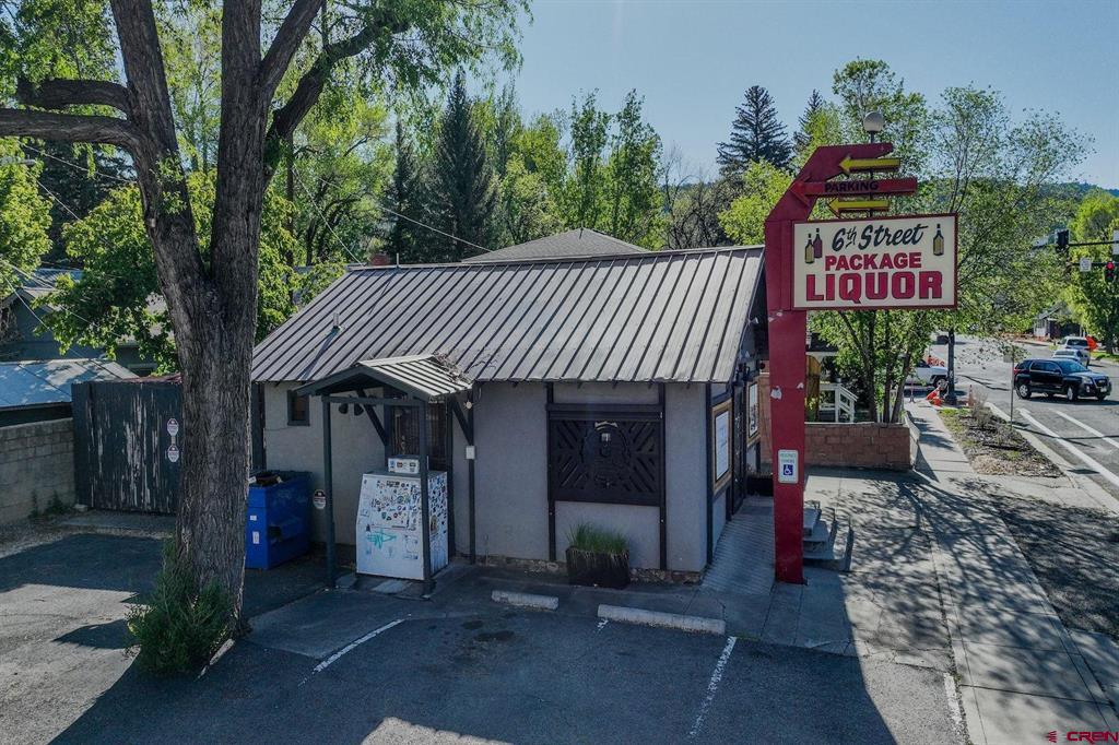 273 E College Drive