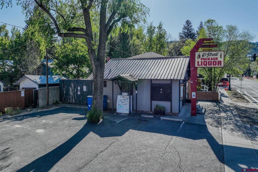 273 E College Drive