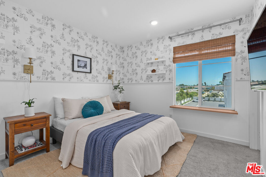 1448 Azalea Cir