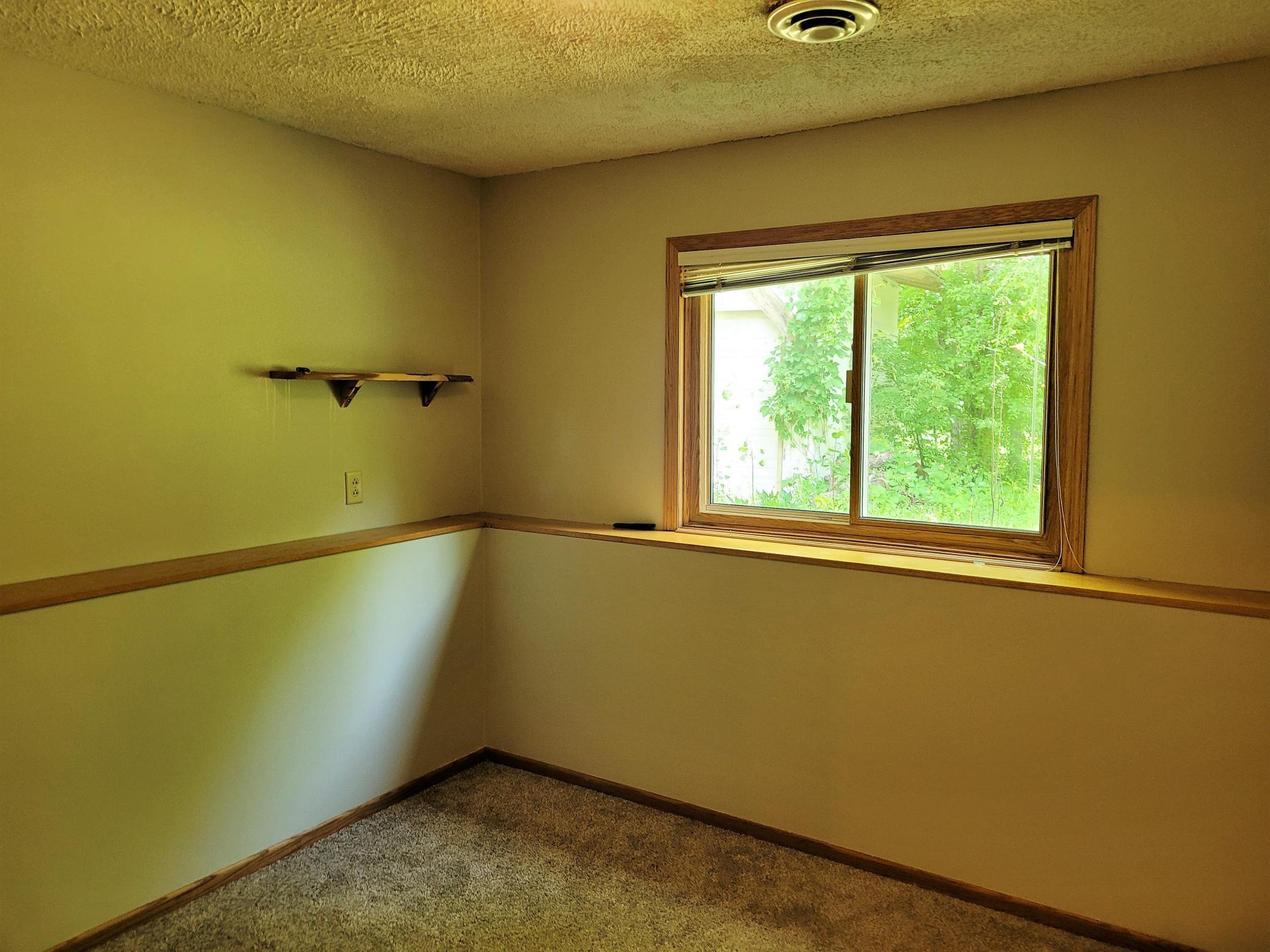 16845 W Iverson Street NE