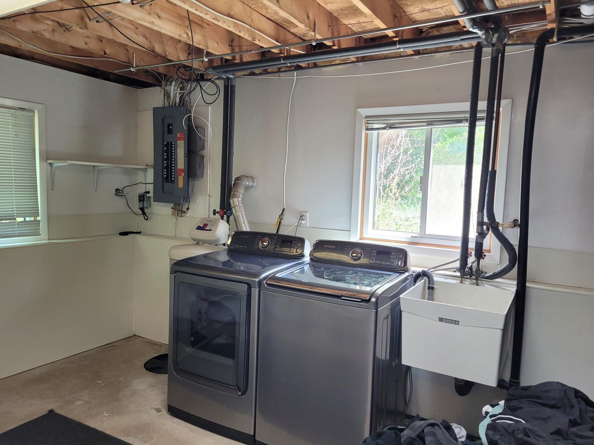 16845 W Iverson Street NE