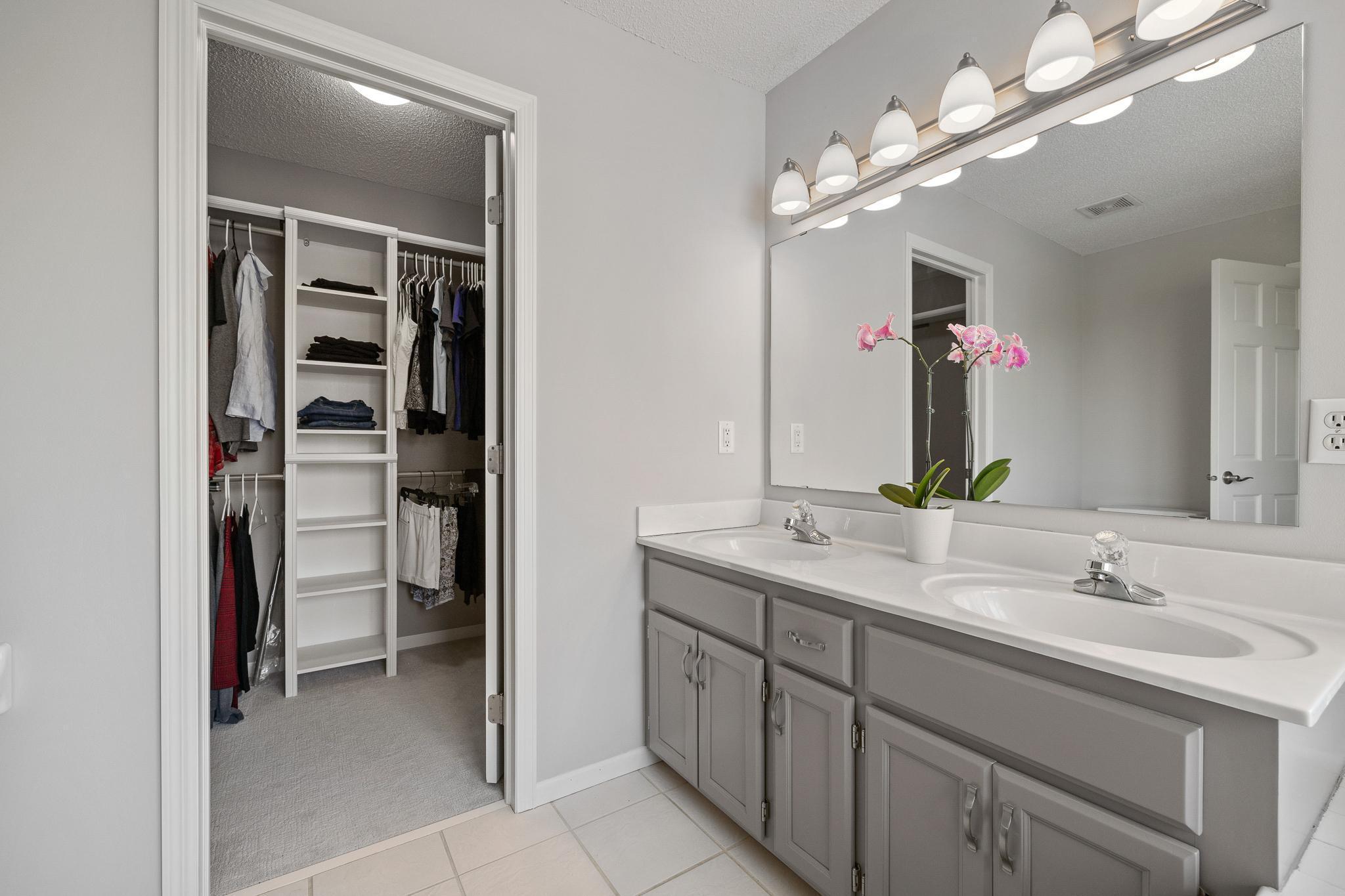 2564 Eagle Valley Drive