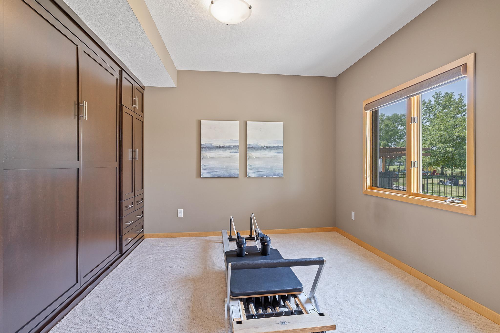 2564 Eagle Valley Drive