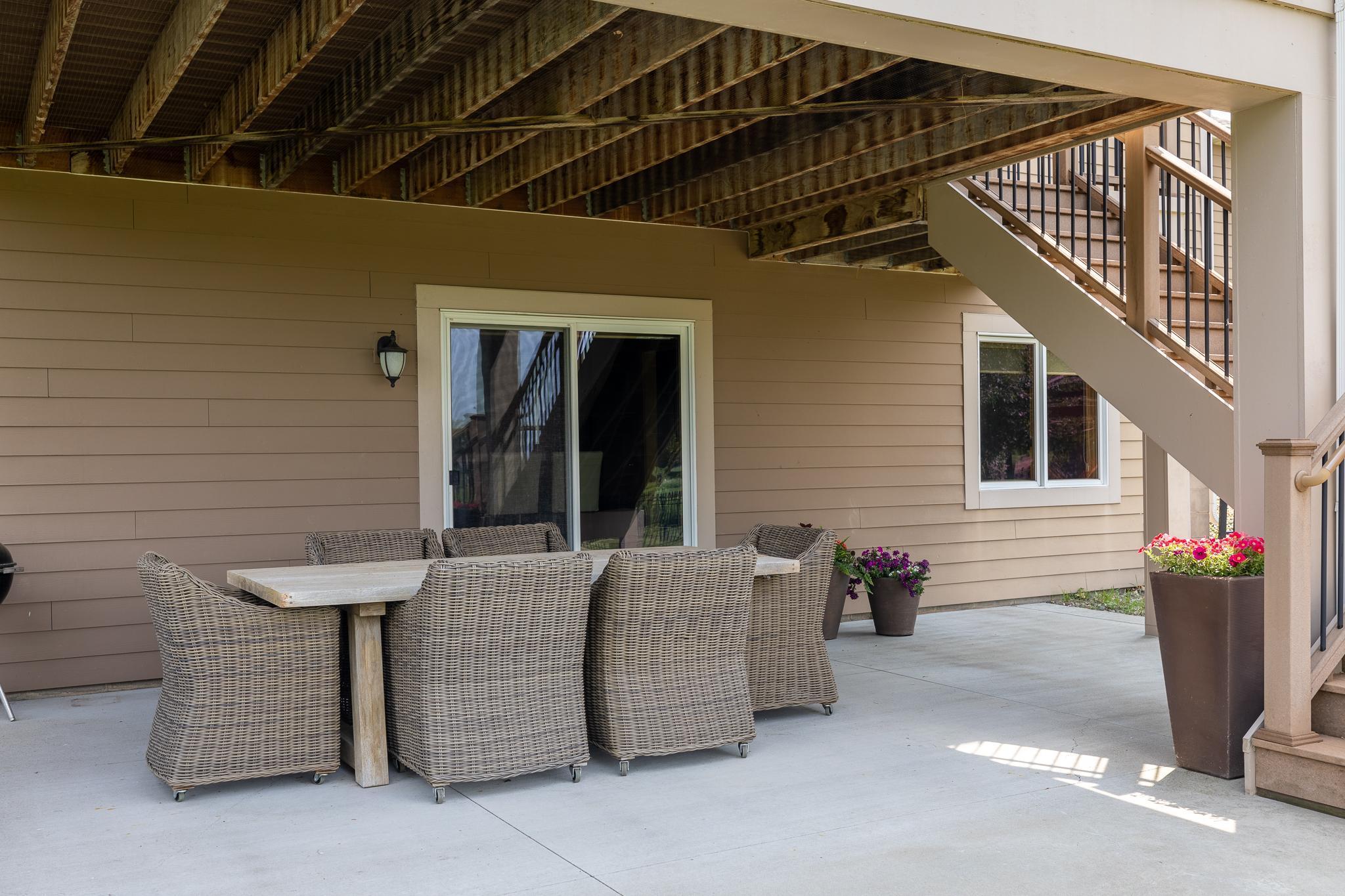 2564 Eagle Valley Drive