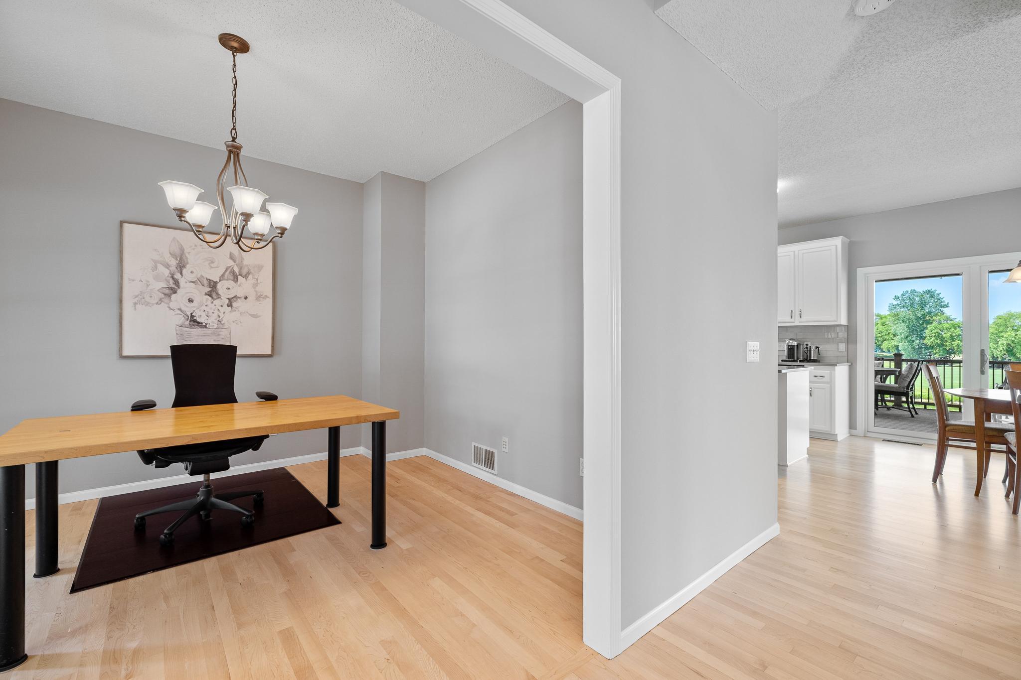 2564 Eagle Valley Drive