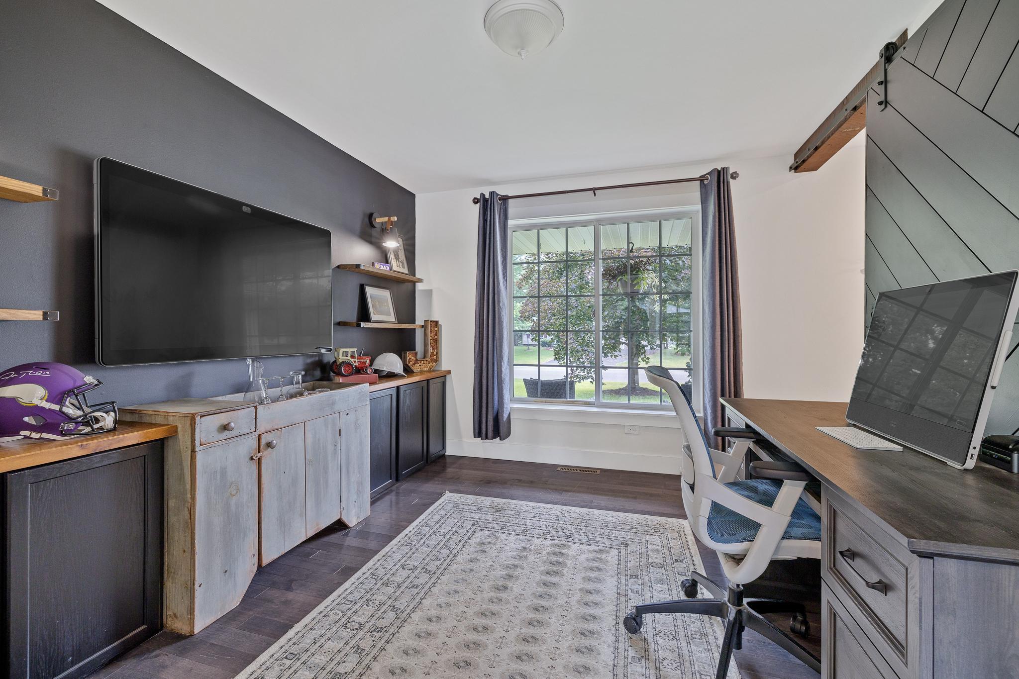 2457 Eagle Valley Drive