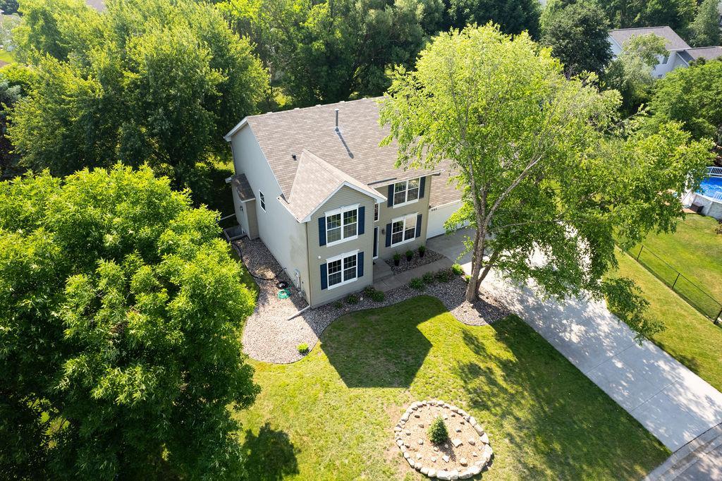 8162 Greenbriar Lane