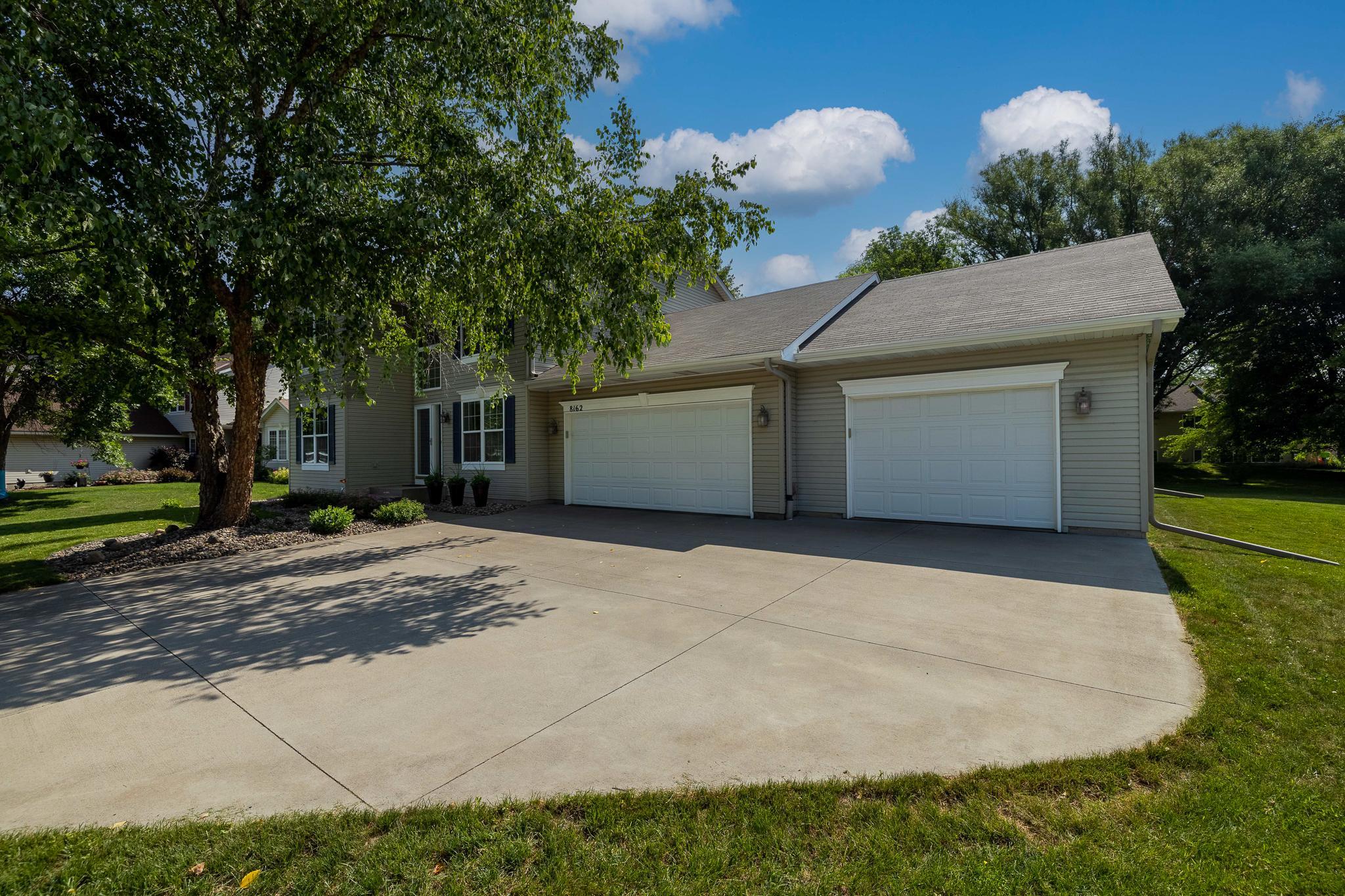 8162 Greenbriar Lane