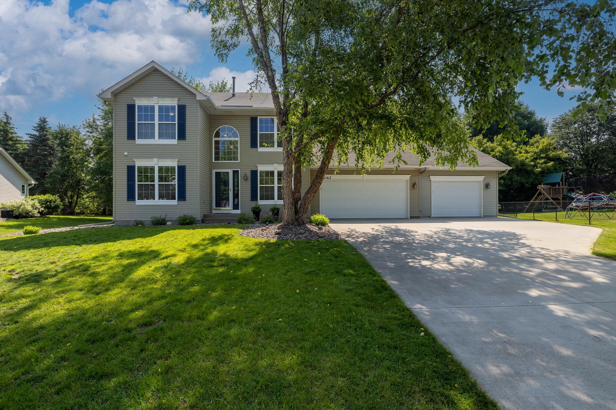 8162 Greenbriar Lane