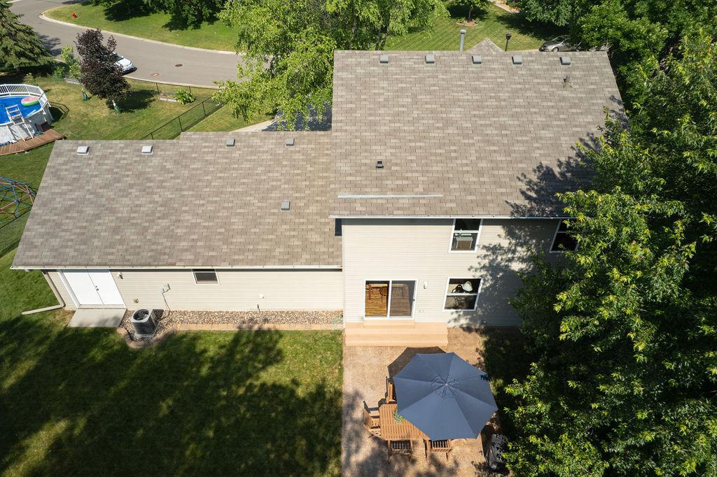 8162 Greenbriar Lane